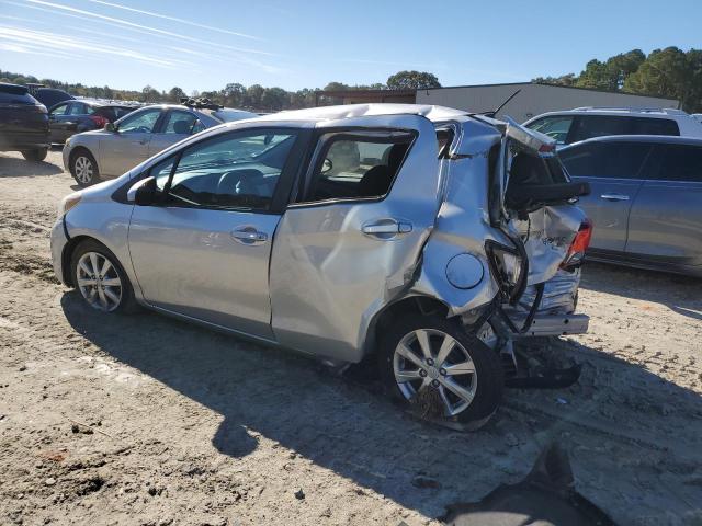 VNKKTUD39GA070135 - 2016 TOYOTA YARIS L SILVER photo 2