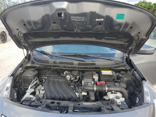 3N1CN7AP9JL861123 - 2018 NISSAN VERSA S Gris photo 11
