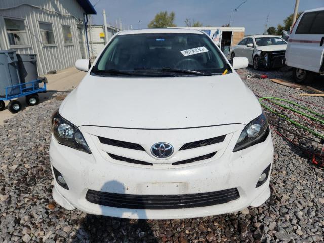 2T1BU4EE5BC667812 - 2011 TOYOTA COROLLA BASE Սպիտակ լուսանկար 5