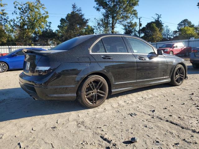 WDDGF8AB7ER325149 - 2014 MERCEDES-BENZ C 300 4MATIC BLACK photo 3