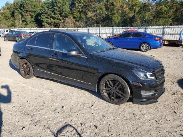 WDDGF8AB7ER325149 - 2014 MERCEDES-BENZ C 300 4MATIC BLACK photo 4