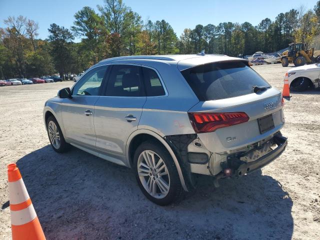 WA1BNAFY4K2069529 - 2019 AUDI Q5 PREMIUM PLUS Gümüş fotoğraf 2