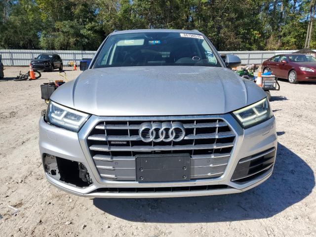 WA1BNAFY4K2069529 - 2019 AUDI Q5 PREMIUM PLUS Gümüş fotoğraf 5