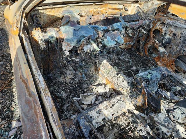 1NXBU4EE6AZ311298 - 2010 TOYOTA COROLLA BASE ვერცხლისფერი ფოტო 8