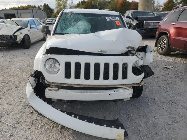 1C4NJPBA2FD226303 - 2015 JEEP PATRIOT SPORT თეთრი ფოტო 5