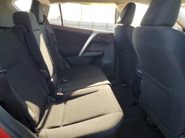 JTMBFREV6HJ152936 - 2017 TOYOTA RAV4 LE წითელი ფოტო 11