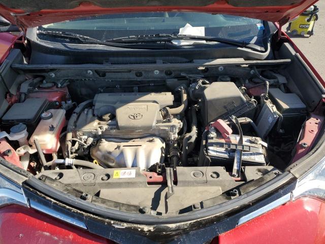 JTMBFREV6HJ152936 - 2017 TOYOTA RAV4 LE წითელი ფოტო 12