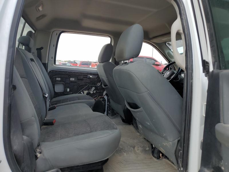 3C6UR5DLXFG673849 - 2015 RAM 2500 SLT Blanc photo 10