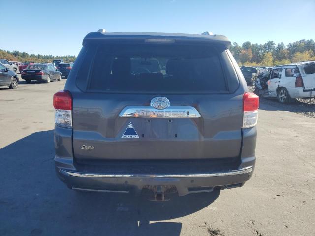 JTEBU5JR0B5054892 - 2011 TOYOTA 4RUNNER SR5 GRAY photo 6