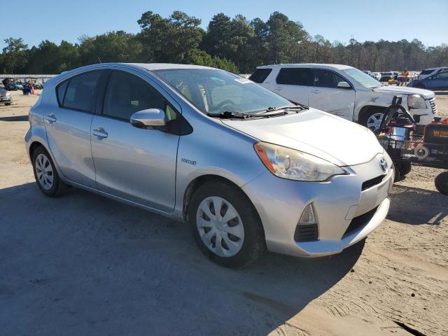 JTDKDTB35D1046526 - 2013 TOYOTA PRIUS C SILVER photo 4