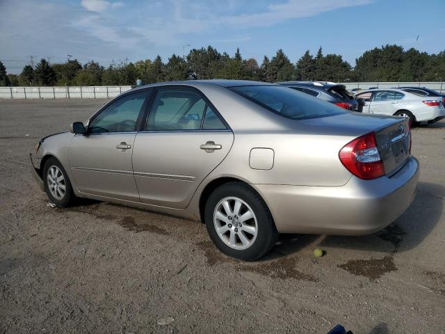 4T1BF30K52U525511 - 2002 TOYOTA CAMRY LE CREAM photo 2