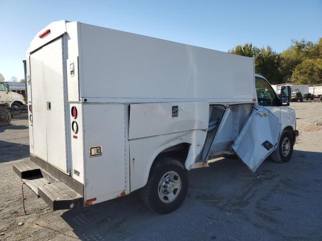 1GB0G2CG1D1192579 - 2013 CHEVROLET EXPRESS G3 WHITE photo 3