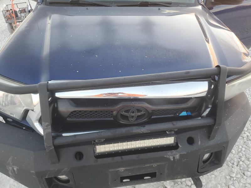 5TFLU4EN8FX142321 - 2015 TOYOTA TACOMA DOUBLE CAB ლურჯი ფოტო 11