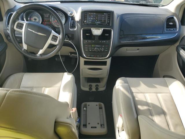 2C4RC1BG2FR629921 - 2015 CHRYSLER TOWN & COU TOURING SILVER photo 8