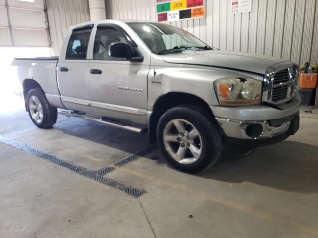 1D7HU18286J139854 - 2006 DODGE RAM 1500 ST 银色 照片 4