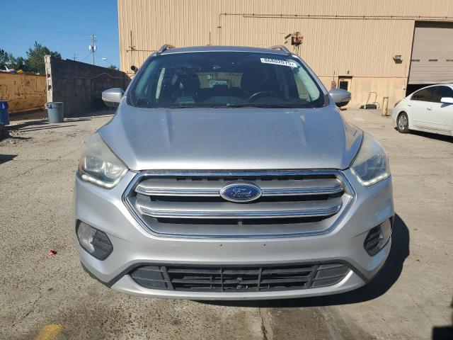 1FMCU9J98HUE25145 - 2017 FORD ESCAPE TITANIUM SILVER photo 5