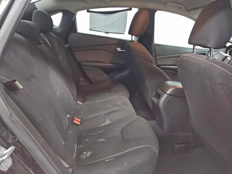 1C3CDFBA4DD344637 - 2013 DODGE DART SXT შავი ფოტო 10