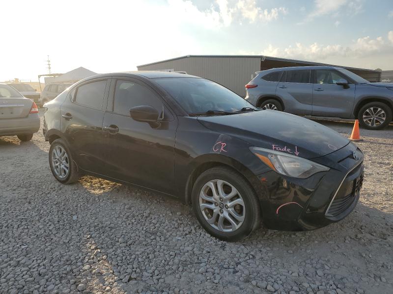 3MYDLBYV5HY155702 - 2017 TOYOTA YARIS IA BLACK photo 4