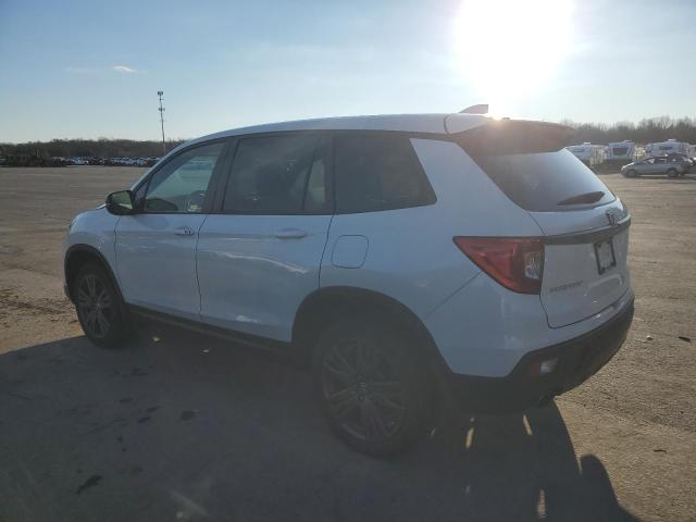 5FNYF8H57KB029404 - 2019 HONDA PASSPORT EXL WHITE photo 2