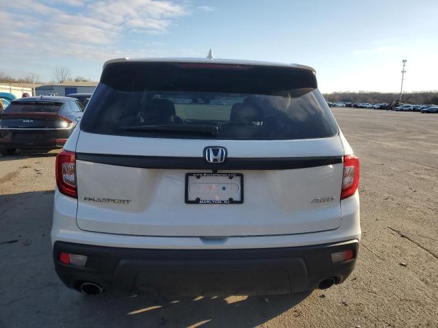 5FNYF8H57KB029404 - 2019 HONDA PASSPORT EXL WHITE photo 6