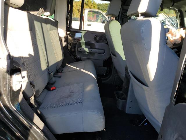 1J4GB59179L760028 - 2009 JEEP WRANGLER U SAHARA BLACK photo 11