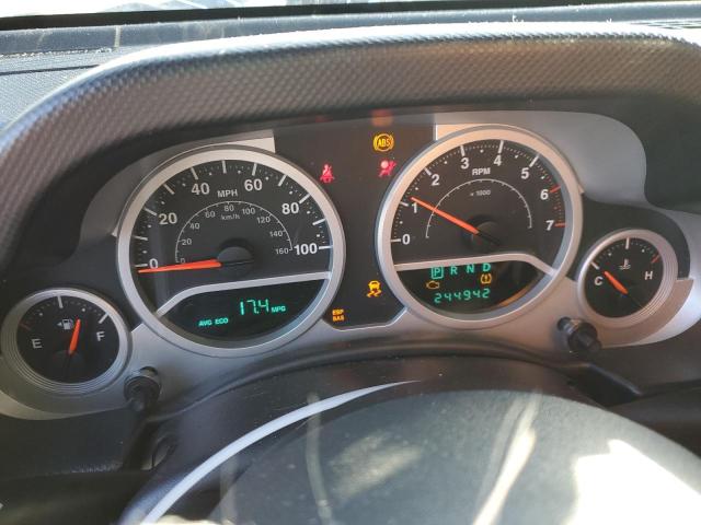 1J4GB59179L760028 - 2009 JEEP WRANGLER U SAHARA BLACK photo 9