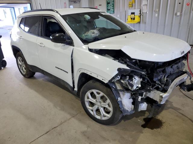 3C4NJDBN5RT117088 - 2024 JEEP COMPASS LATITUDE თეთრი ფოტო 4