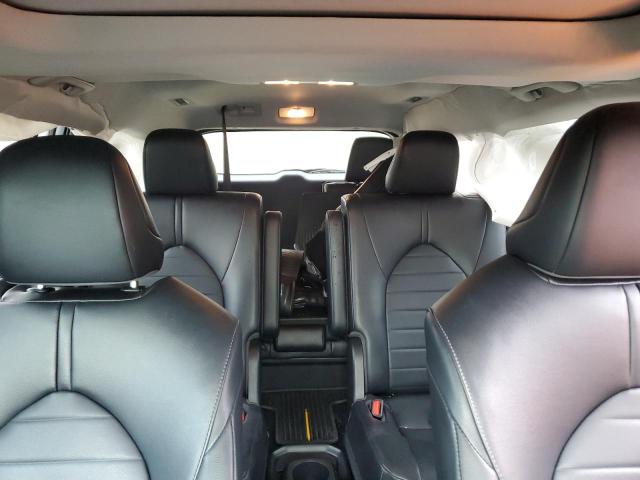 5TDGZRAH2NS103941 - 2022 TOYOTA HIGHLANDER XLE SILVER photo 10