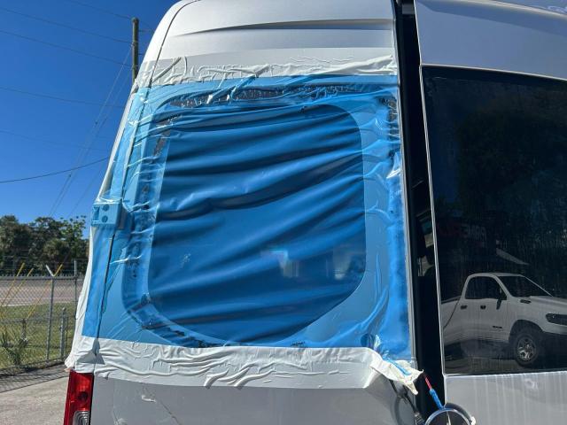 W1Z4KFHYXRP710933 - 2024 MERCEDES-BENZ SPRINTER 2500 SILVER photo 13