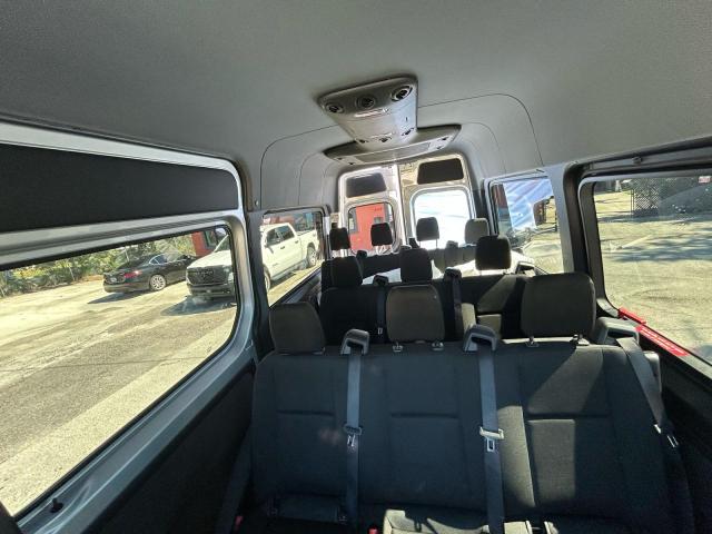 W1Z4KFHYXRP710933 - 2024 MERCEDES-BENZ SPRINTER 2500 SILVER photo 14