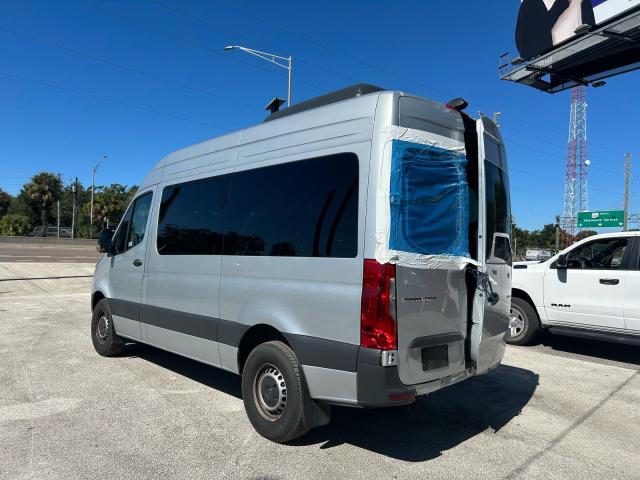 W1Z4KFHYXRP710933 - 2024 MERCEDES-BENZ SPRINTER 2500 SILVER photo 3