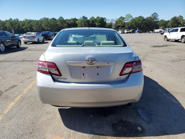 4T1BF3EK1AU070227 - 2010 TOYOTA CAMRY BASE 银色 照片 6