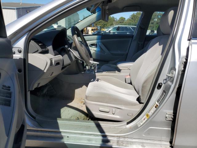 4T1BF3EK1AU070227 - 2010 TOYOTA CAMRY BASE 银色 照片 7