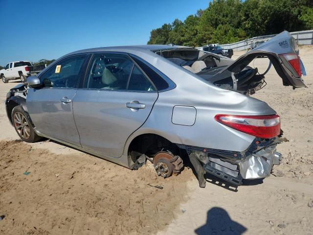 4T4BF1FK9GR581802 - 2016 TOYOTA CAMRY LE SILVER photo 2