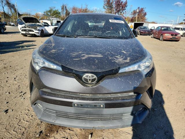 NMTKHMBX9JR051044 - 2018 TOYOTA C-HR XLE رمادي صورة 5
