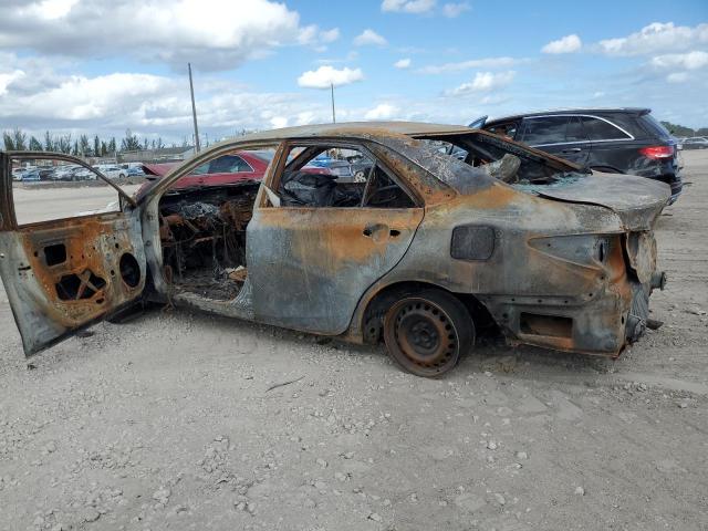 4T4BF1FKXGR565527 - 2016 TOYOTA CAMRY LE BURN photo 2