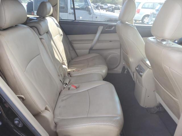 5TDBK3EH6BS066961 - 2011 TOYOTA HIGHLANDER BASE Սև լուսանկար 11