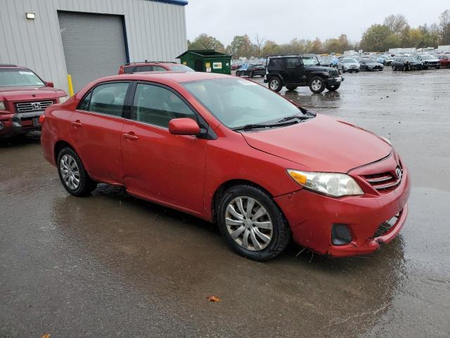 2T1BU4EE4DC015072 - 2013 TOYOTA COROLLA BASE წითელი ფოტო 4