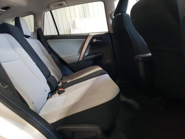JTMRFREV3HJ127426 - 2017 TOYOTA RAV4 XLE 白色 照片 11