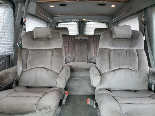 1GBFG15T331146474 - 2003 CHEVROLET EXPRESS G1 银色 照片 10