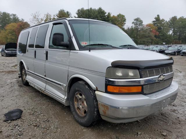 1GBFG15T331146474 - 2003 CHEVROLET EXPRESS G1 银色 照片 4