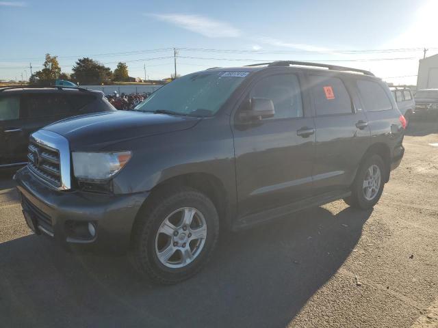 2012 TOYOTA SEQUOIA SR5, 