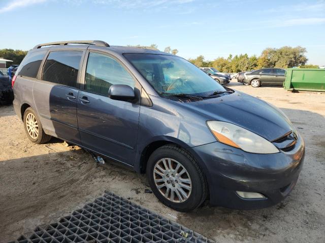 5TDZK22C77S038448 - 2007 TOYOTA SIENNA XLE GRAY photo 4