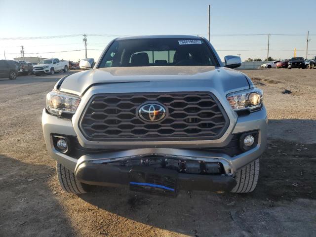 3TMAZ5CN1PM215134 - 2023 TOYOTA TACOMA DOUBLE CAB 银色 照片 5