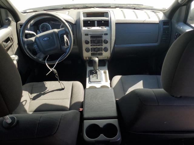 1FMCU0DG7CKB79585 - 2012 FORD ESCAPE XLT SILVER photo 8