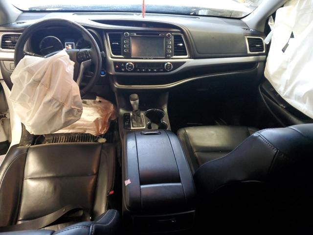 5TDJKRFH3GS288040 - 2016 TOYOTA HIGHLANDER XLE WHITE photo 8