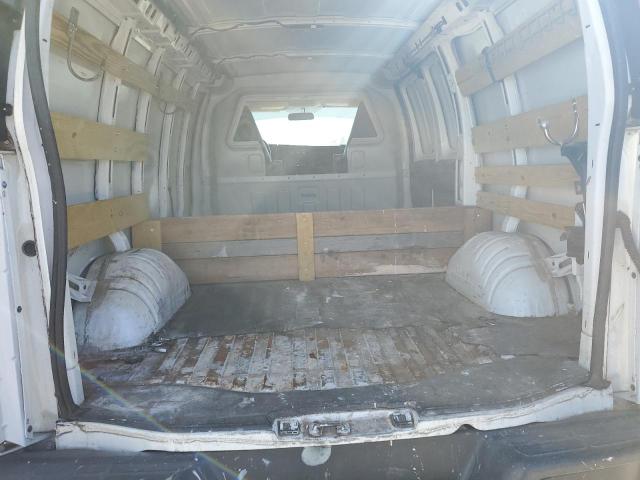 1GCWGAFP1K1249100 - 2019 CHEVROLET EXPRESS G2 Weiß Foto 10