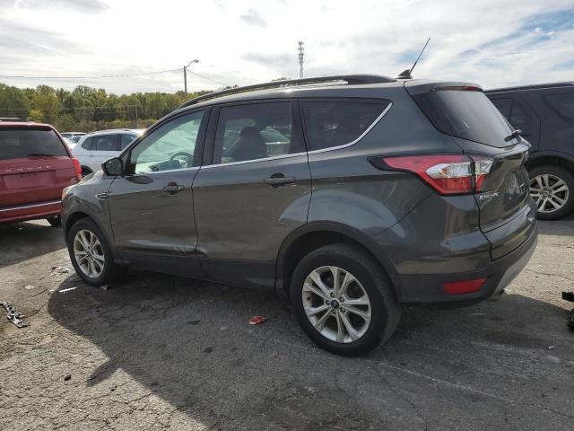 1FMCU9HD6JUC79618 - 2018 FORD ESCAPE SEL GRAY photo 2