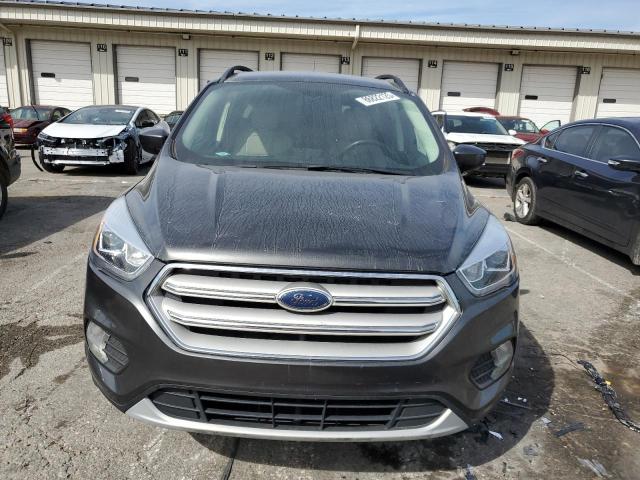 1FMCU9HD6JUC79618 - 2018 FORD ESCAPE SEL GRAY photo 5