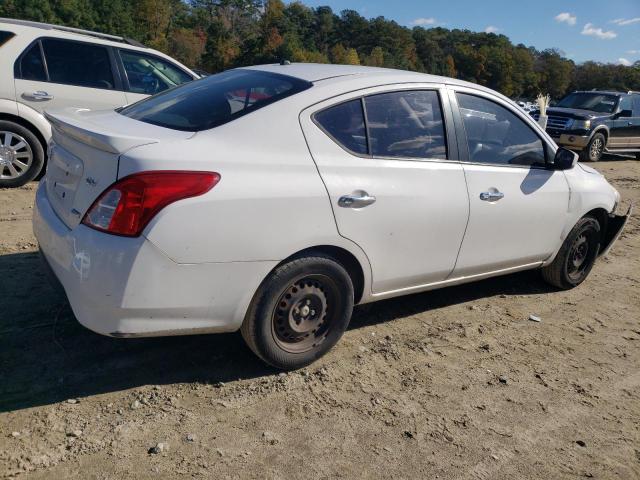 3N1CN7AP7GL834365 - 2016 NISSAN VERSA S WHITE photo 3